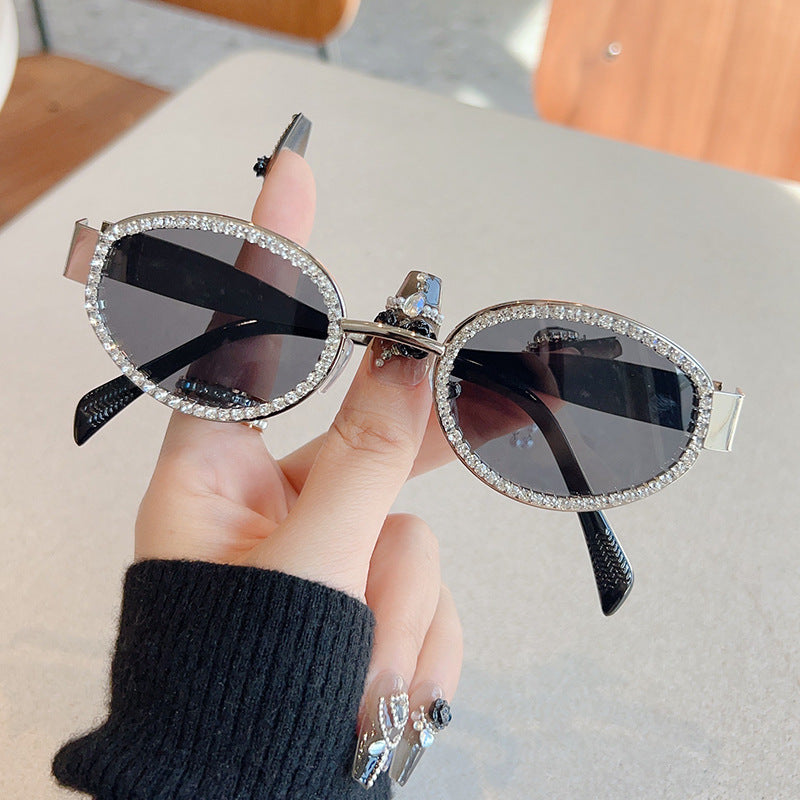 Damen Designer-Sonnenbrille mit funkelndem Kristallrahmen Karnz
