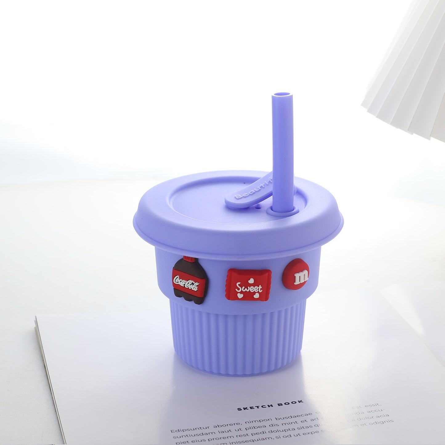 Damen kreativer Silikon-Trinkbecher mit lustigen Motiven Karnz