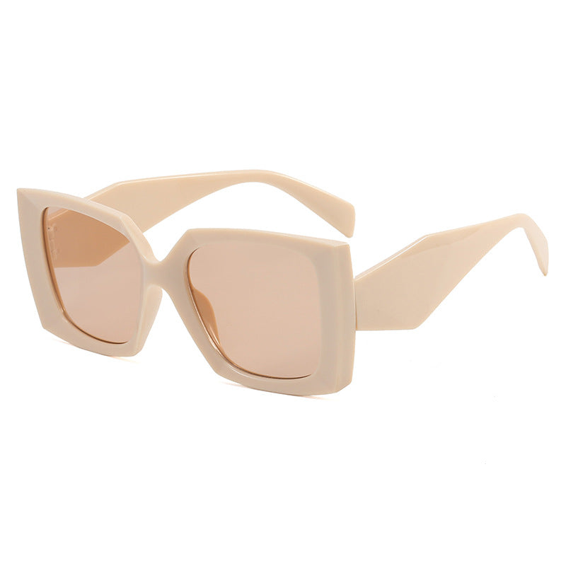 Damen Extravagante Oversized-Sonnenbrille im modernen Design Karnz