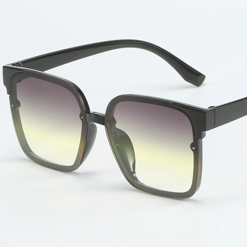 Damen moderne quadratische Sonnenbrille mit UV-Schutz und robustem Rahmen Karnz