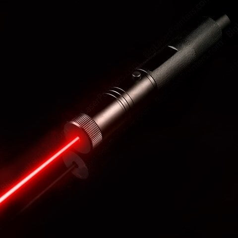 LumaBeam Laser Pen mit langer Reichweite und wiederaufladbarem USB-C-Akku | Karnz
