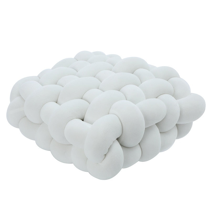 Knotted Ball Dekokissen | Karnz