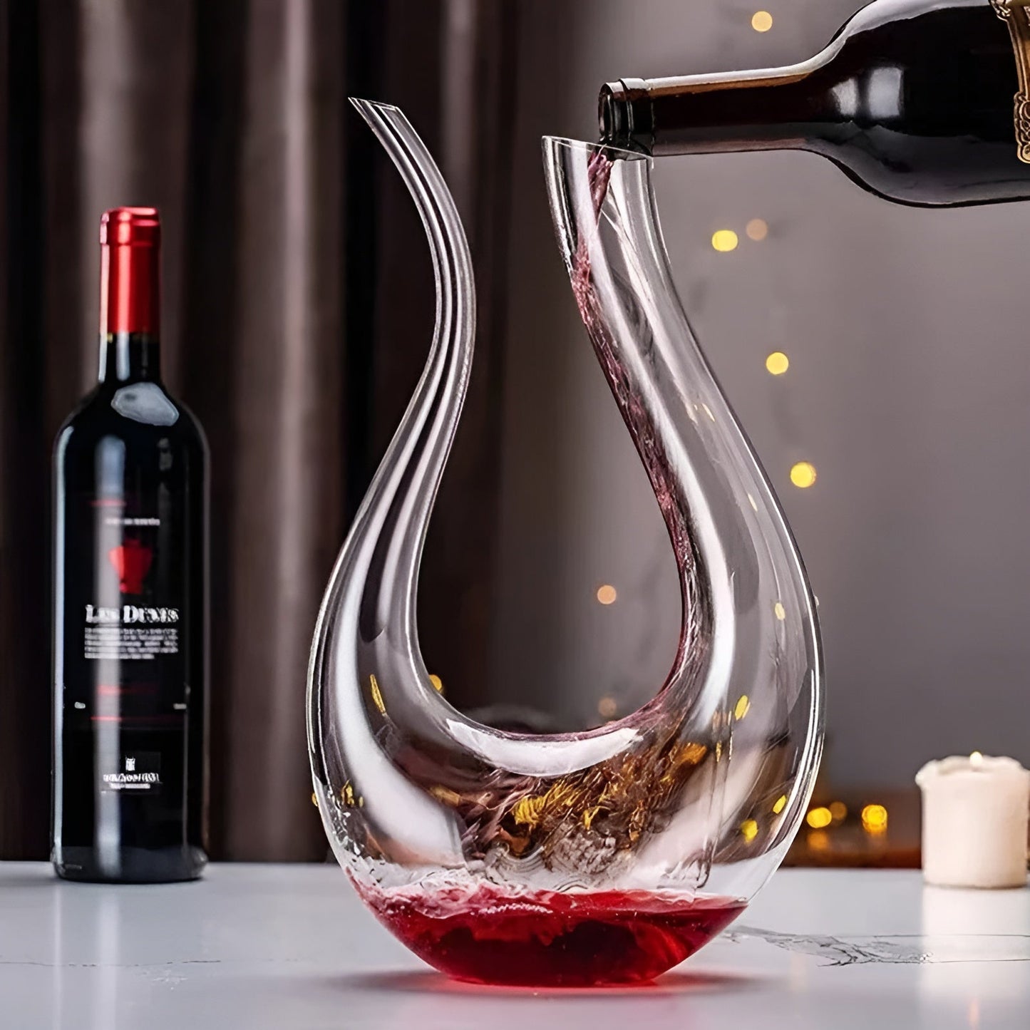 Weindekanter mit Belüfter - handgeKarnzasen und stilvoll - 1500 ml für Bar und Zuhause - Karnzeifreies Glas | Karnz
