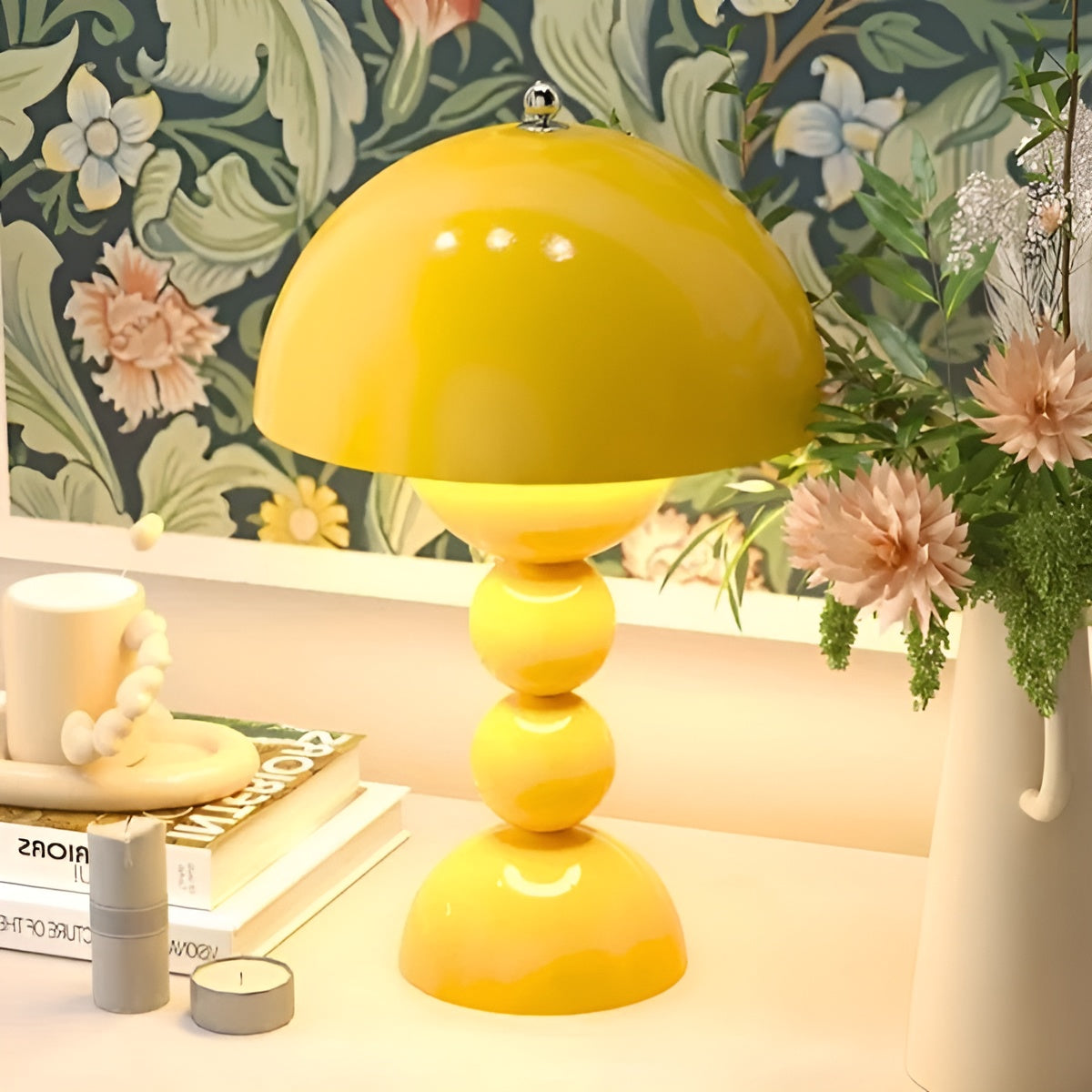 Skandinavische Design Tischlampe - FloraGlow | Karnz