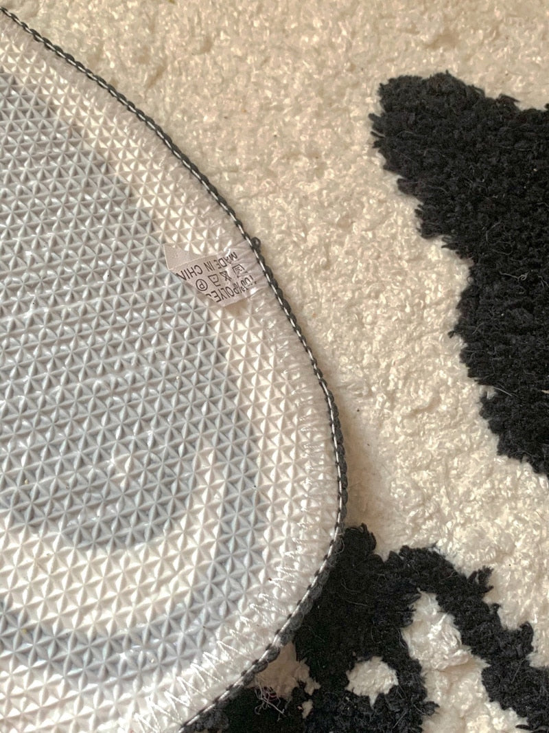 Schwarz & Weiß Katzenteppich | Karnz