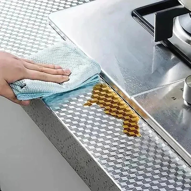 Selbstklebender Aluminium Küchensticker Wasserdicht Öl- und fettbeständiges Wallpaper | Karnz