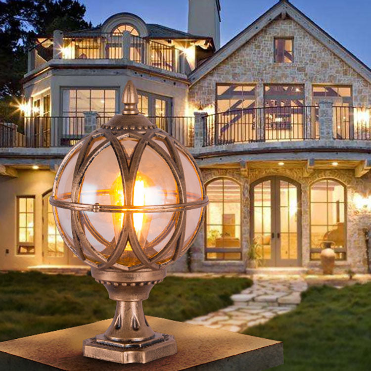 Traditionelle Kolonial-Globus-Glas-Aluminium 1-Licht-Außenleuchte für den Garten | Karnz