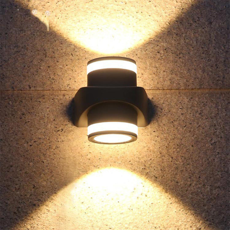 Moderne zylindrische Druckguss-Aluminium LED wasserdichte Außen-Garten-Wandleuchte | Karnz