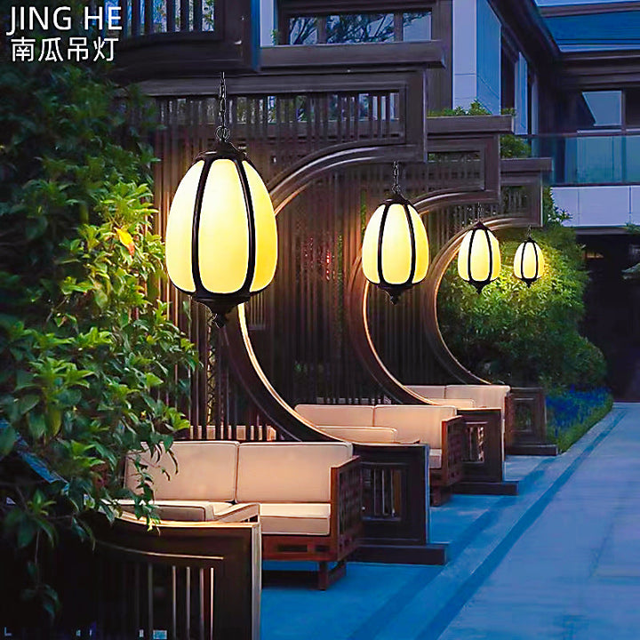 Traditionelle chinesische wasserdichte Aluminium-PC-Dolomit elliptische Kürbis 1-Licht Pendelleuchte für Außenpatio | Karnz