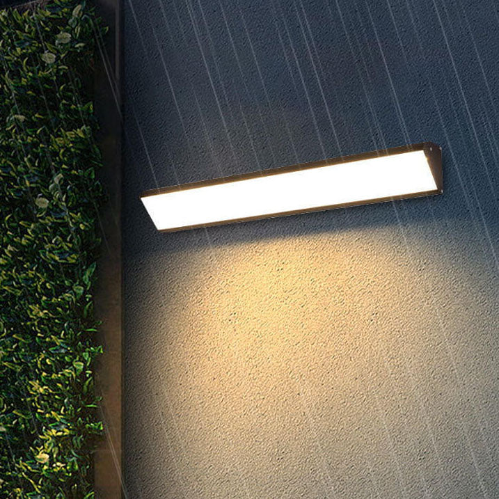 Moderne, lange LED-Wandleuchte für den Außenbereich aus Aluminium und Acryl, wasserdicht, mit langem Stab, für den Außenbereich