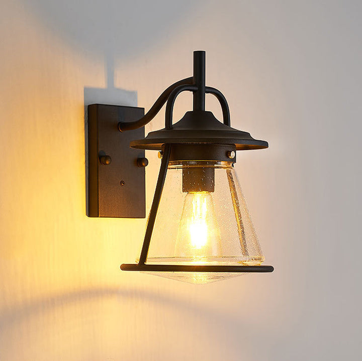 Wasserdichte Glasscone-Schirm 1-Licht Außenwandlampe | Karnz