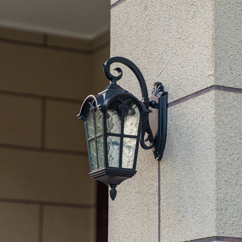 Traditionelle europäische quadratische Fensterform Aluminium Glas 1-Licht Wand sconce Lampe für Außenpatio | Karnz