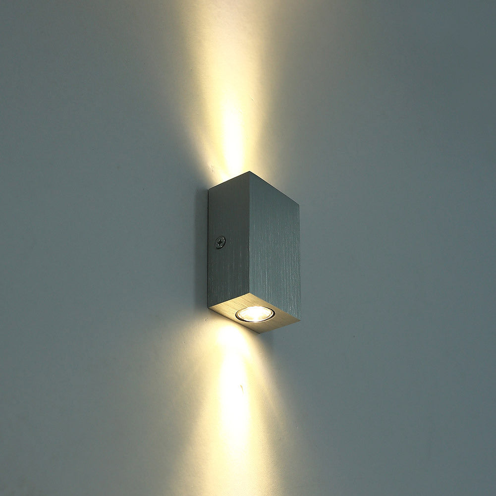Moderne Einfachheit Wasserfest Aluminium Kubische LED Wandlampe Für Außenpatio | Karnz