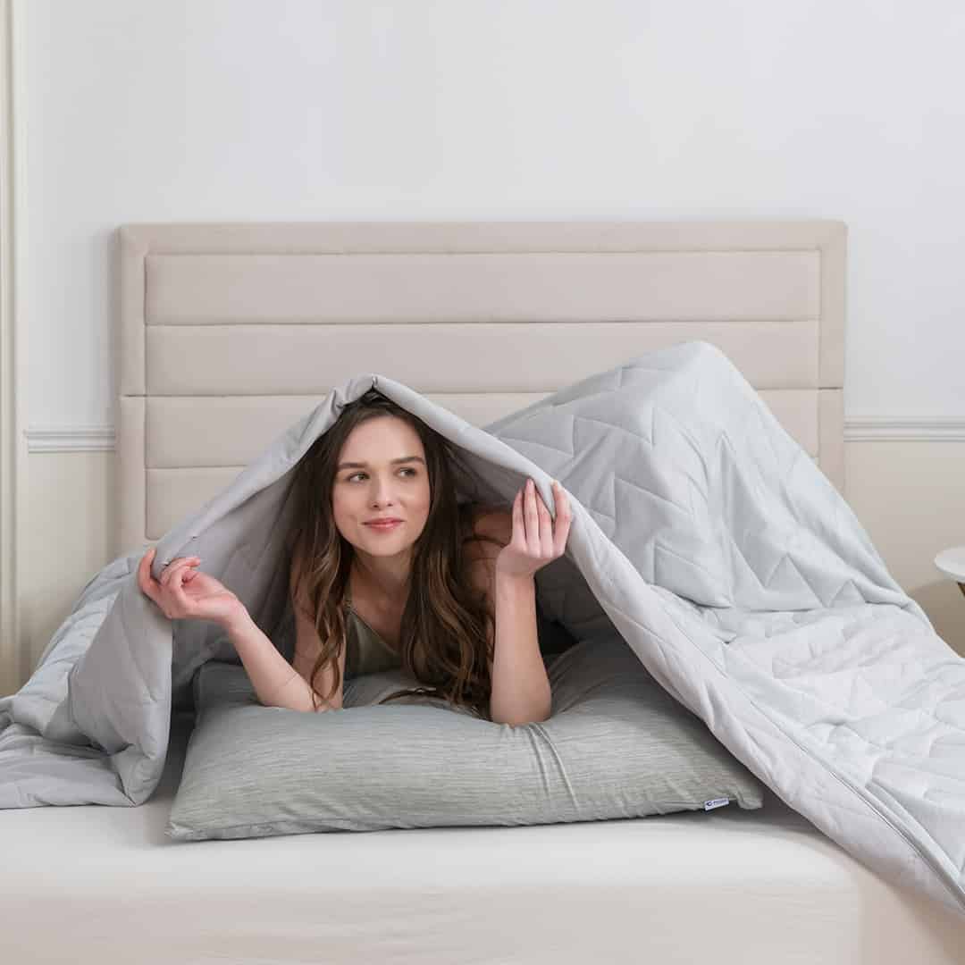 Kühlende Decke Präzisions V-Nähte Extreme Q Max 0.5 | Karnz