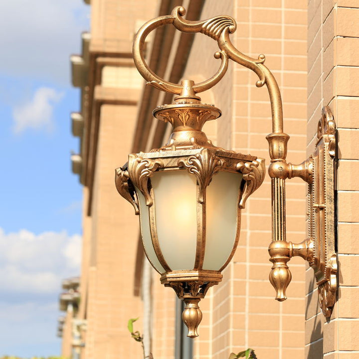 Europäische Retro Aluminium Glas geschnitzte Laterne 1-Licht Außen wasserdichte Wand Sconce Lampe | Karnz