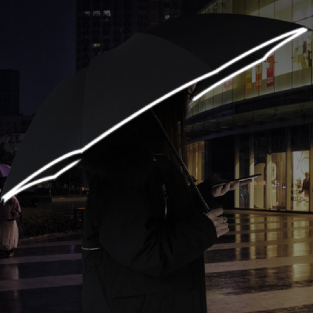 StormShield LED-Regenschirm mit Automatik | Karnz