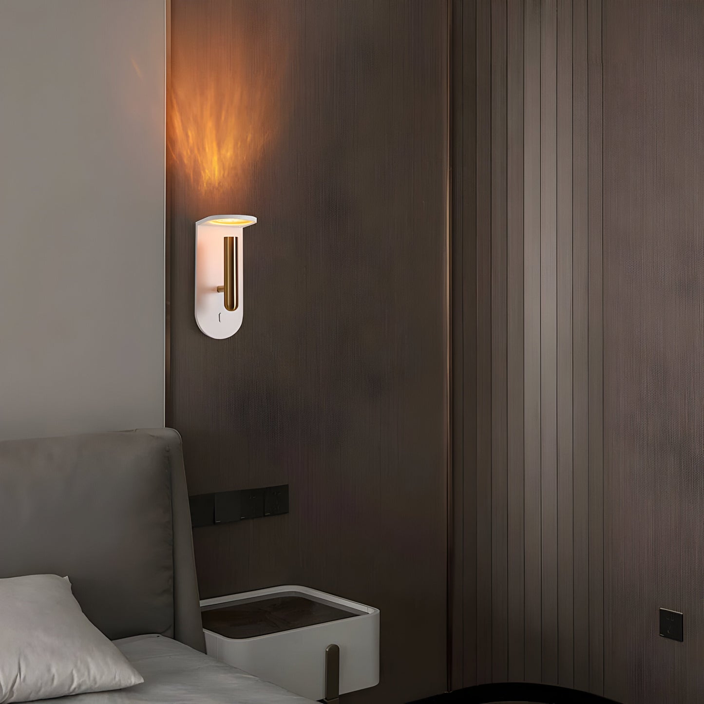 Verstellbare nordische LED-Wandlampe mit Flammeneffekt Karnz
