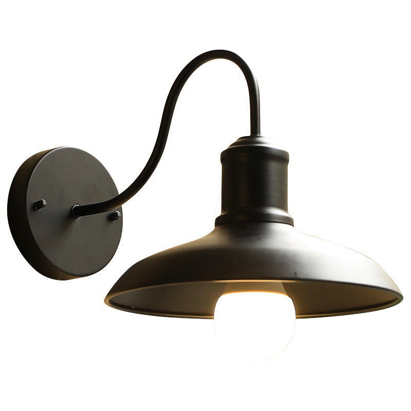 Retro Loft Dome Eisen Außen Wasserdicht 1-Licht Gebogene Arm Wand Sconce Lampe | Karnz