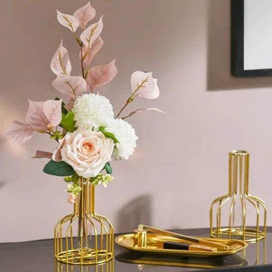 Gold Cage Vase Karnz