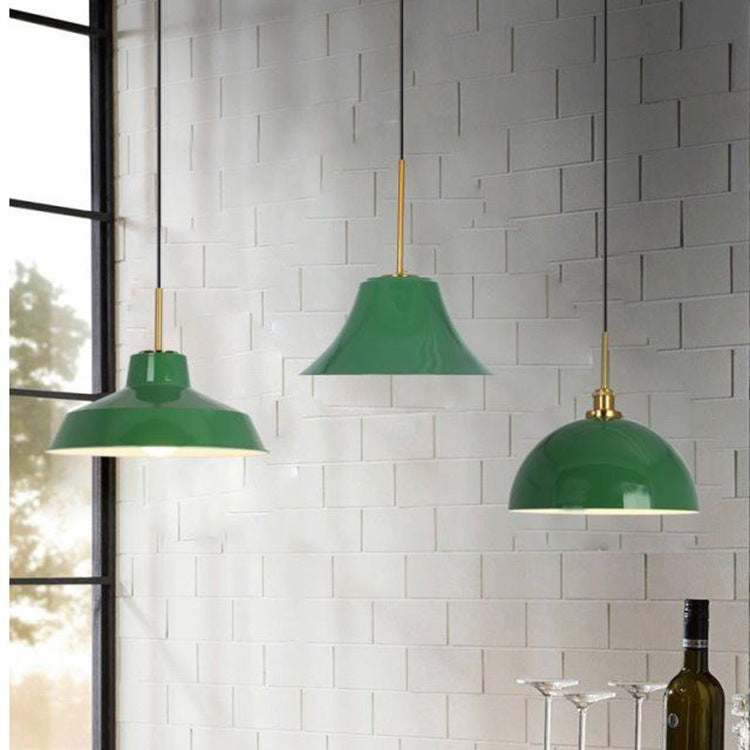 RetroDome Pendelleuchte im Industrie-Vintage-Stil | Grünes Eisenkuppel-Design | Einzelflammig | Rustikale Deckenbeleuchtung