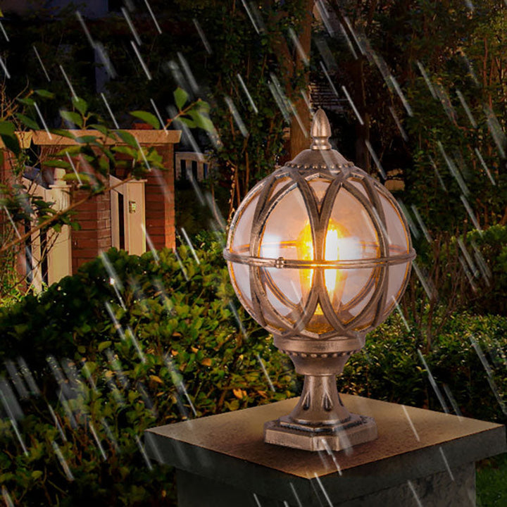 Traditionelle Kolonial-Globus-Glas-Aluminium 1-Licht-Außenleuchte für den Garten | Karnz