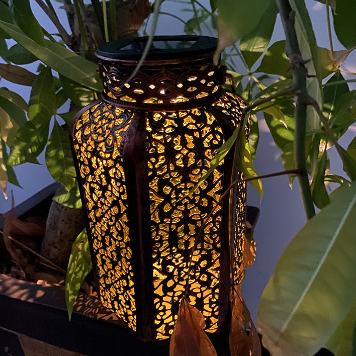 Moderne Art Deco Solar Wasserdichte Sechseckige Laterne Eisen LED Außenleuchte Für Garten | Karnz