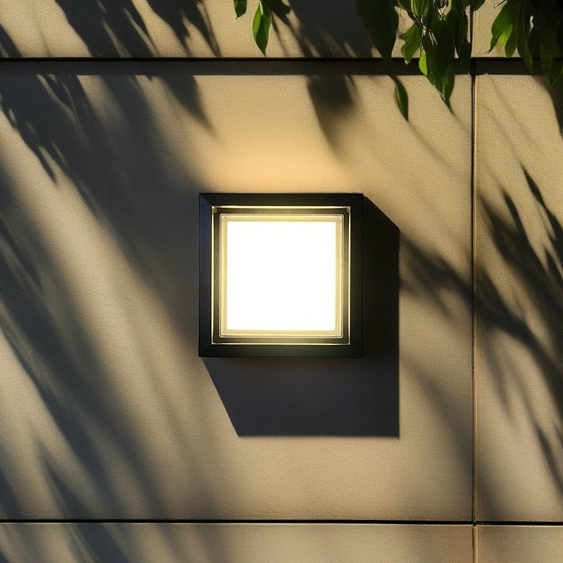 Wasserdichte quadratische LED-Außenwandleuchte aus Aluminium und Acryl für den Garten
