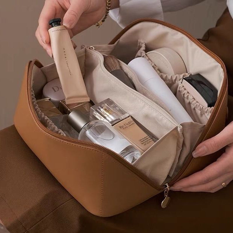 Tragbare Reisekosmetiktasche aus Leder | Karnz