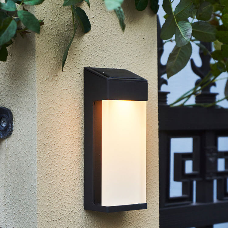 Solar Square LED-Wandleuchte für den Außenbereich, wasserdicht, aus mattiertem Glas