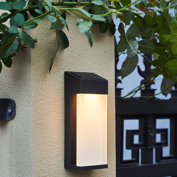 Solar Square LED-Wandleuchte für den Außenbereich, wasserdicht, aus mattiertem Glas