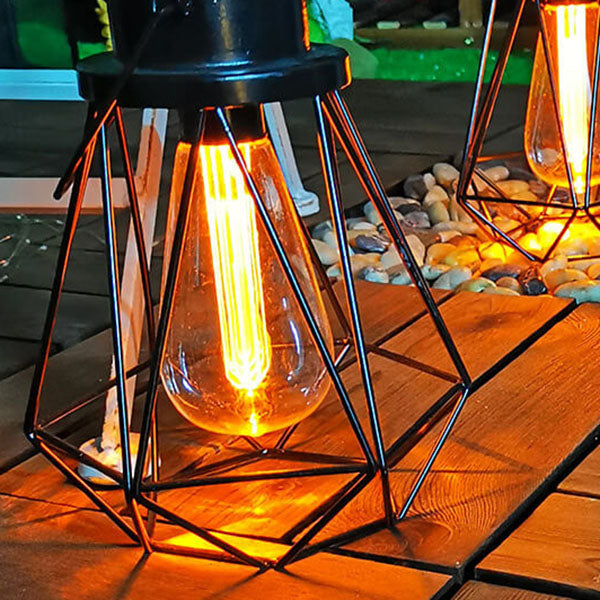 Solar Retro Eisen Laterne Geometrie LED Dekorative Außen Landschaft Licht | Karnz