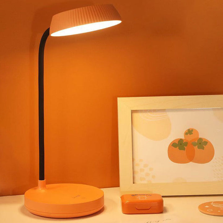Nordische minimalistische runde LED-Touch-Schreibtischlampe mit Augenschutz und USB-Anschluss