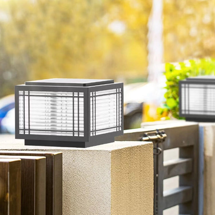 Traditionelle chinesische quadratische Aluminium-Glas 1-Licht Post Kopf Licht für Garten | Karnz