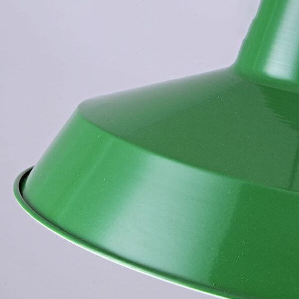 RetroDome Pendelleuchte im Industrie-Vintage-Stil | Grünes Eisenkuppel-Design | Einzelflammig | Rustikale Deckenbeleuchtung