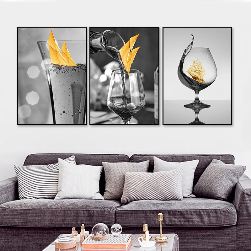 Schwarzes Weinglas mit Boot Wandkunst - Leinwand Wandkunst Malerei