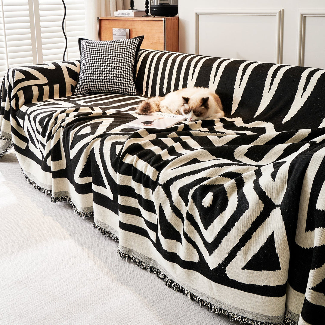 Geometrischer Boho-Stil Sofaüberzug - Modern, Stilvoll & Strapazierfähig Sofa Schutz | Karnz