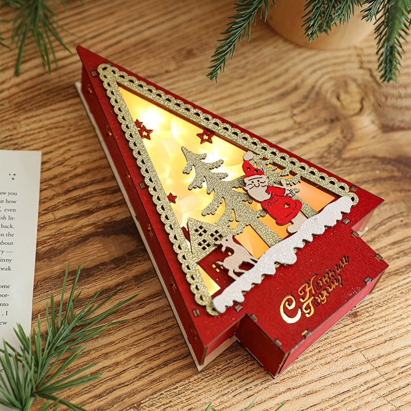 Dekoratives Holz-Weihnachtshaus und Baum-Ornament