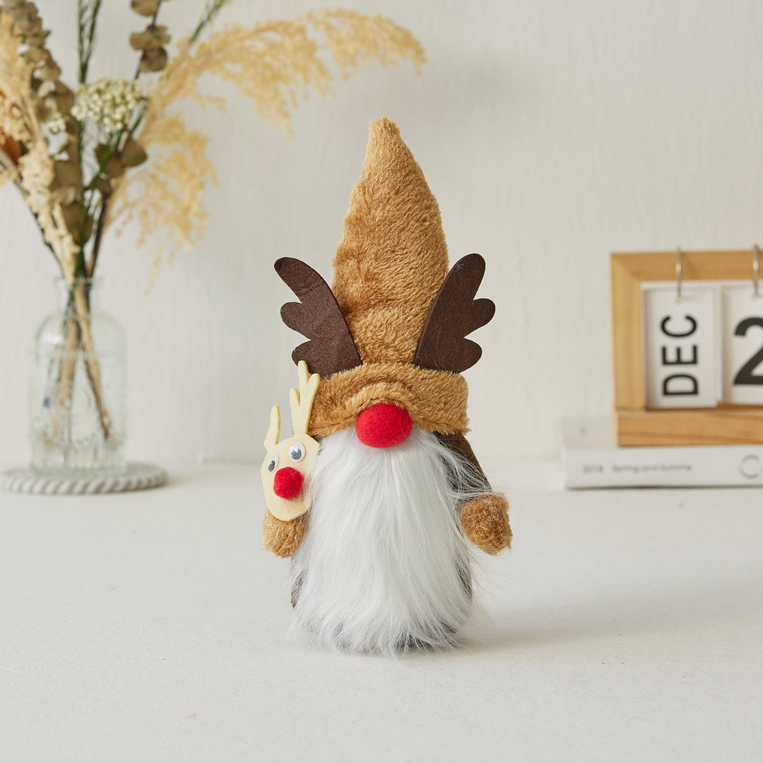 Dekorative Zwergen- und Weihnachtsfiguren aus Stoff