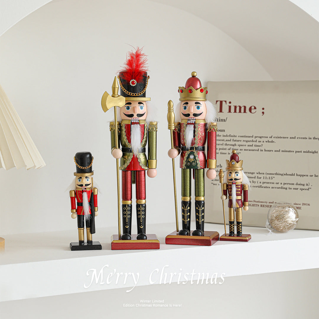 Holz-Nussknacker-Figur für weihnachtliche Tischdekoration