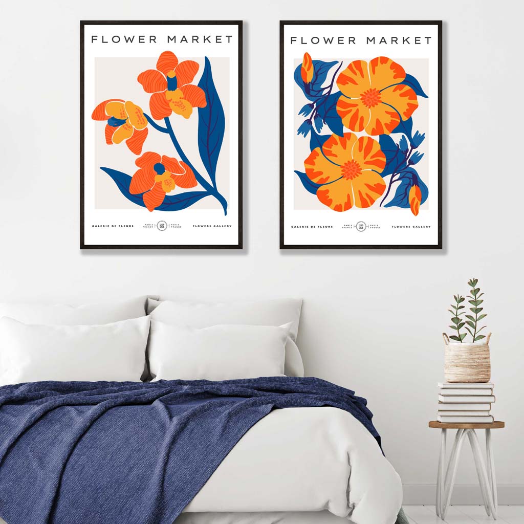Set aus 2 gerahmten Kunstdrucken mit dem Motiv „Frühlingsblumenmarkt“ in leuchtendem Orange und Blau