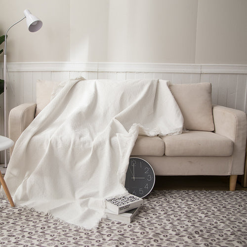 Strukturierte leichte Strickwurfdecke