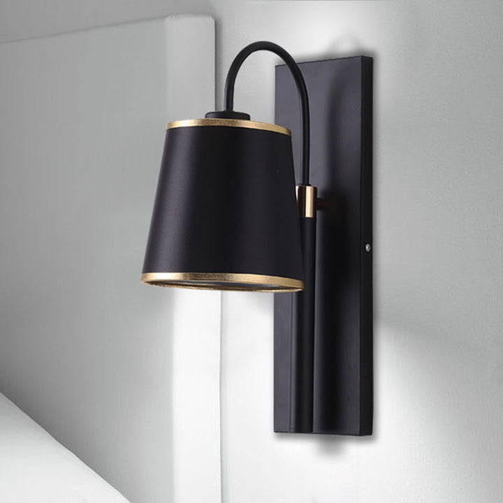 Moderne Wandleuchte
