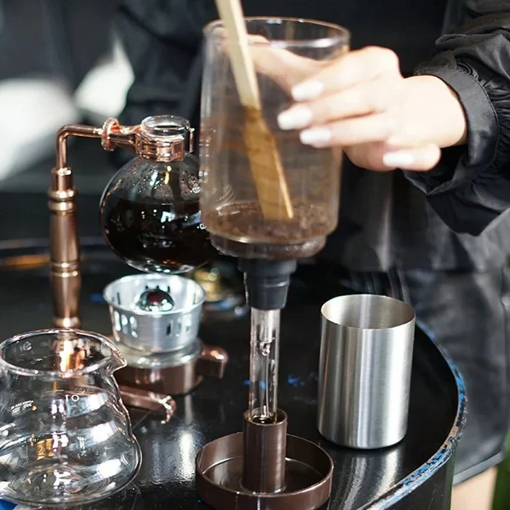 Japanische Siphon-Kaffeemaschine