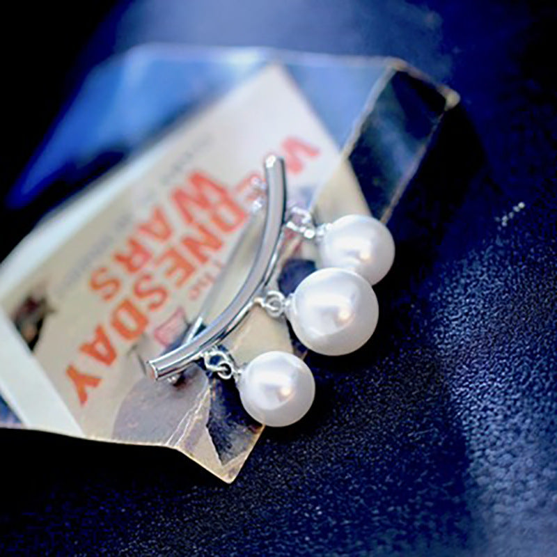 Elegante Perlen Tropfen Brosche Karnz
