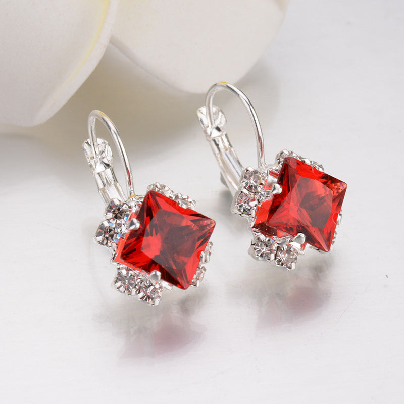 Elegante von Vintage inspirierte Tropfenohrringe Karnz