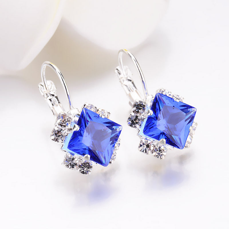 Elegante von Vintage inspirierte Tropfenohrringe Karnz
