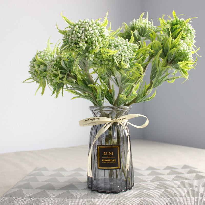 Elegante Faux-Farn-Blumenstiel