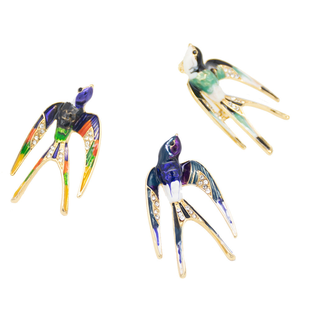 Ornate Vogel-inspirierte Emaille Brosche Karnz