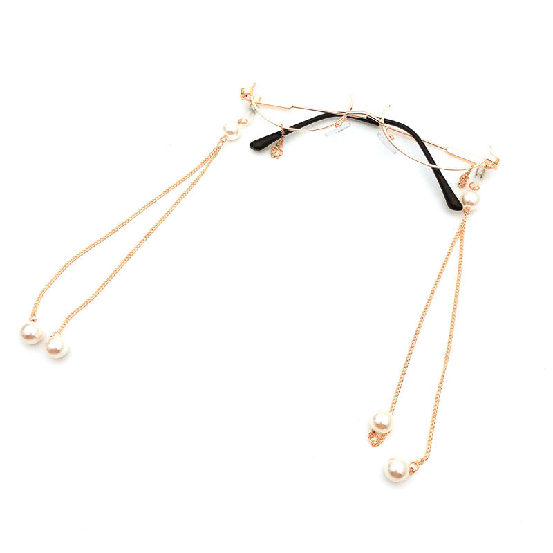 Elegante Triple-Strang Perlen Brillen Kette Karnz