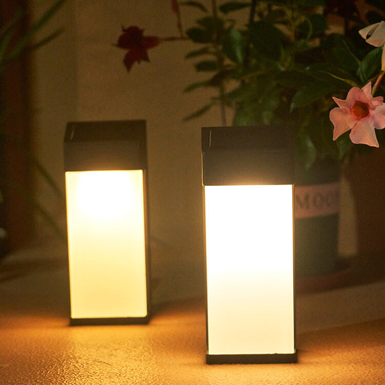 Solar Square LED-Wandleuchte für den Außenbereich, wasserdicht, aus mattiertem Glas